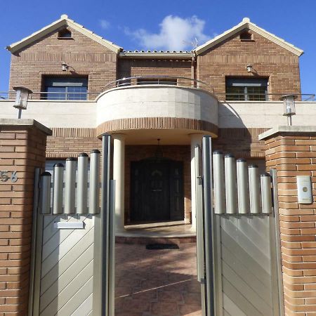 Chalet Moderno Con Piscina En Calafell Villa Dış mekan fotoğraf