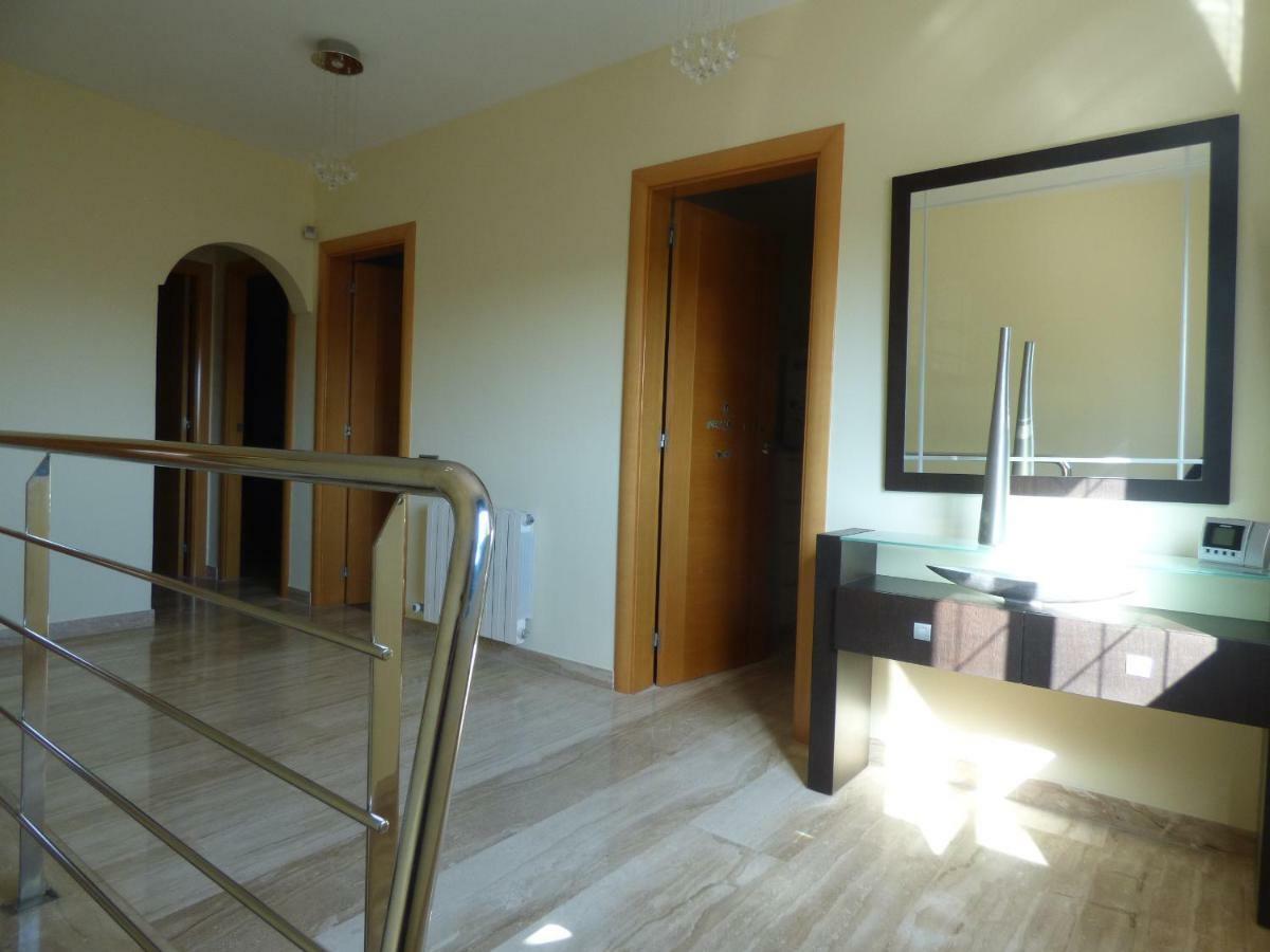 Chalet Moderno Con Piscina En Calafell Villa Dış mekan fotoğraf